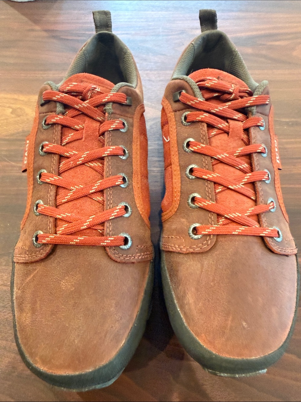 NEW !  Men's teva  Lace-Up Sneakers in Brown and rust Orange